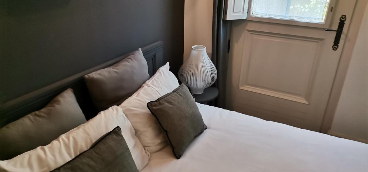 La Demeure Du Goupil Bed & Breakfast Brissac-Quince Екстериор снимка